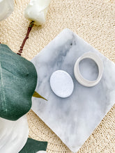 Load image into Gallery viewer, Oval Polymer Clay Cutter