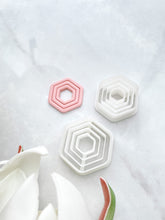 Load image into Gallery viewer, Extruded Hexagon Polymer Clay Cutter