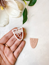 Load image into Gallery viewer, Leafy Arch Detailed Polymer Clay Cutter