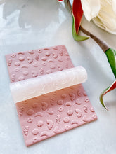 Load image into Gallery viewer, Funky Texture Roller