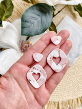 Load image into Gallery viewer, Valentine’s Organic Donut Cutter Set