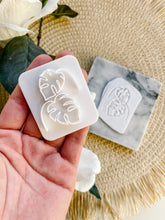 Load image into Gallery viewer, Monstera Plant Stamp