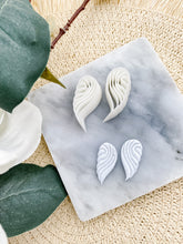 Load image into Gallery viewer, Detailed Wings Set Polymer Clay Cutters
