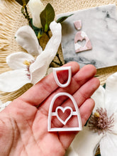 Load image into Gallery viewer, Valentine’s Arch Dangle Set