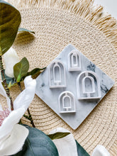 Load image into Gallery viewer, Arch Donut Clay Cutters