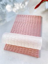 Load image into Gallery viewer, Cobblestone #2 Texture Roller