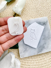 Load image into Gallery viewer, Owl Stamp