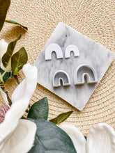 Load image into Gallery viewer, Organic Arch Polymer Clay Cutter