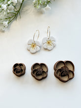 Load image into Gallery viewer, Pansy Flower Spring Polymer Clay Cutter
