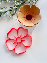 Load image into Gallery viewer, Spring Flower #4 Trinket Dish/Coaster Clay Cutter PCC1808
