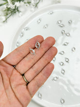 Load image into Gallery viewer, Real Platinum Plated Glass Drop Link Connector with Two Holes
