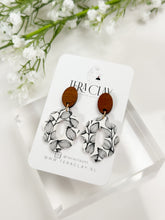 Load image into Gallery viewer, The Leafy Scalloped Donuts (also in silver)
