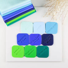 Load image into Gallery viewer, Fimo Soft nr. 33 Brilliant Blue
