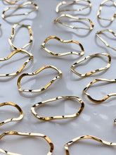 Load image into Gallery viewer, 18K Gold Plated Irregular Wavy Oval Connector
