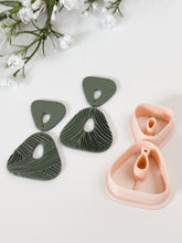 Load image into Gallery viewer, Duo Organic Triangle Donut with Drill Guides Polymer Clay Cutter
