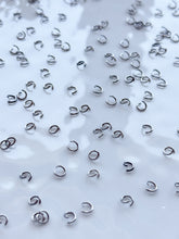 Load image into Gallery viewer, 304 Stainless Steel Open Jump Rings 200 pcs/bag
