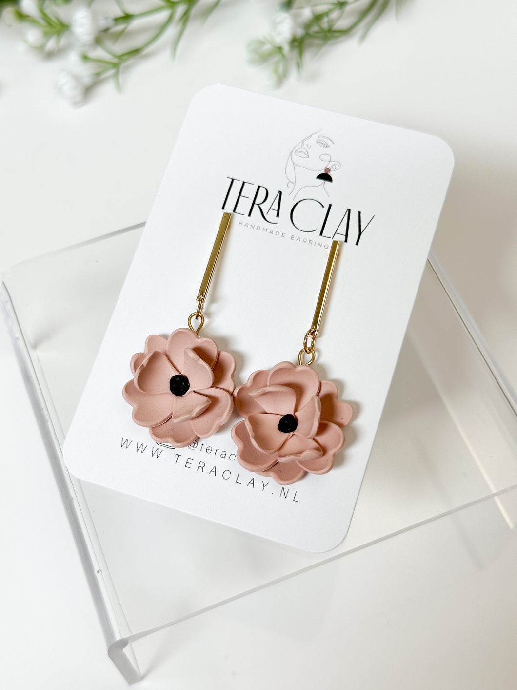 The Soft Flower Dangle