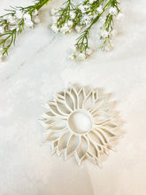 Load image into Gallery viewer, Sunflower Trinket Dish Clay Cutter
