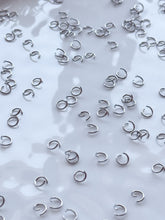 Load image into Gallery viewer, 304 Stainless Steel Open Jump Rings 200 pcs/bag
