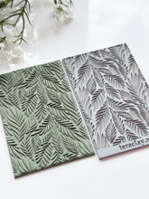 Load image into Gallery viewer, Gorgeous Leaves Rubber Texture Mat for Polymer Clay
