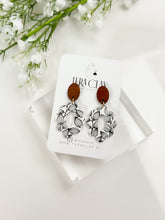 Load image into Gallery viewer, The Leafy Scalloped Donuts (also in silver)
