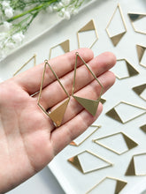 Load image into Gallery viewer, 18K Gold Plated Rhombus Pendant Bezel with One Hole

