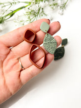 Load image into Gallery viewer, Rhombus Rounded Duo Dangle Polymer Clay Cutter
