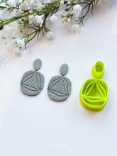 Load image into Gallery viewer, Duo Organic Detailed Set with Drill Guides Polymer Clay Cutters
