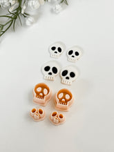 Load image into Gallery viewer, Skull with Details Halloween 2025 Polymer Clay Cutter
