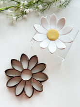 Load image into Gallery viewer, Daisy #1 Trinket Dish/Coaster Clay Cutter
