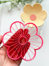 Load image into Gallery viewer, Corduroy Flower Trinket Dish/Coaster Clay Cutter PCC1830
