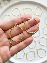 Load image into Gallery viewer, 18K Gold Plated Organic Circle Bezel Pendant with One Hole
