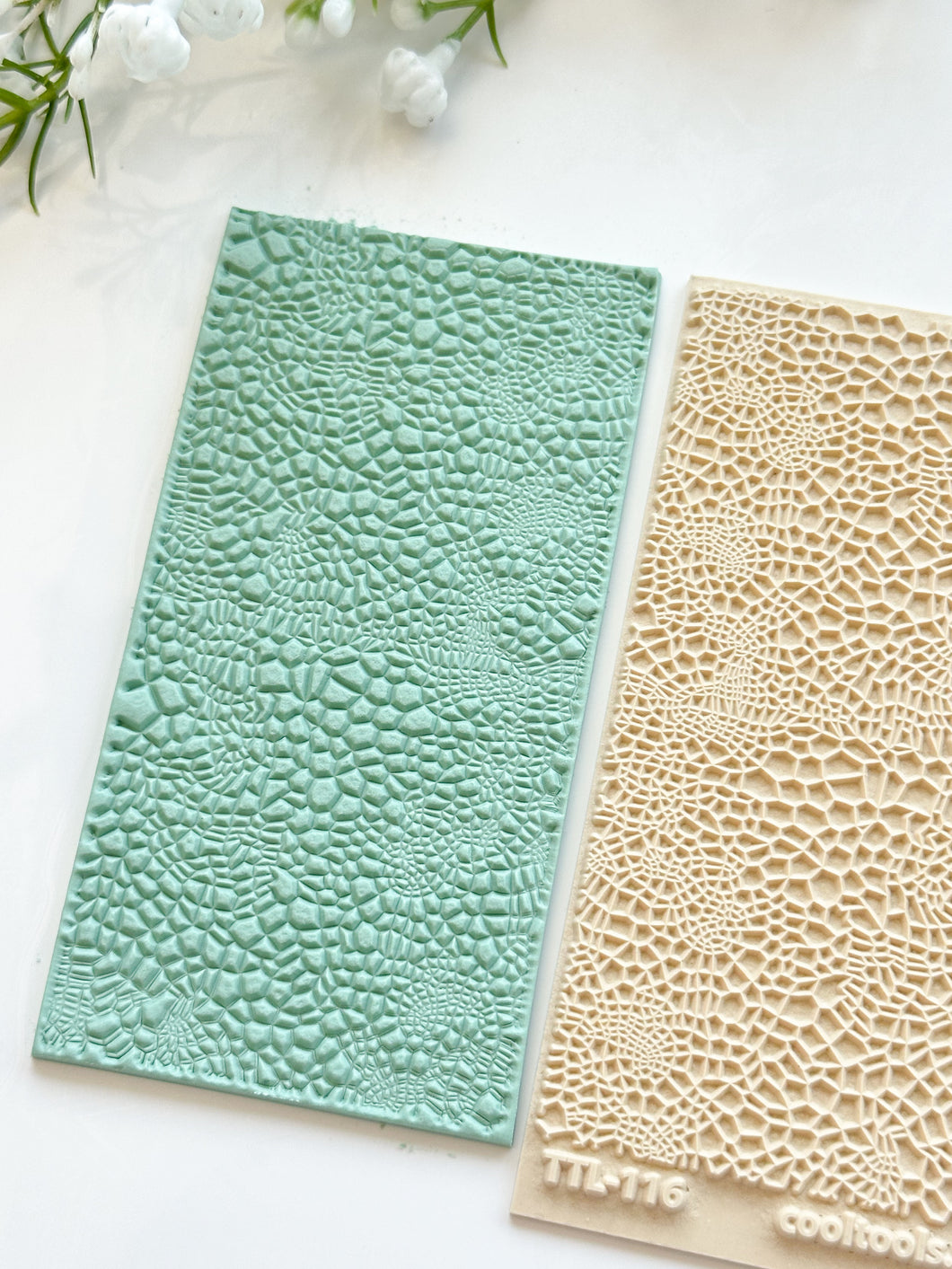 Crackle Texture Mat