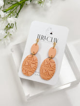 Load image into Gallery viewer, The Oval Duo in Peach (also in silver)
