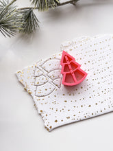 Load image into Gallery viewer, Christmas Tree Rounded Set with Drill Guides Polymer Clay Cutter
