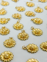 Load image into Gallery viewer, 18K Real Gold Plated Sunflower Charm
