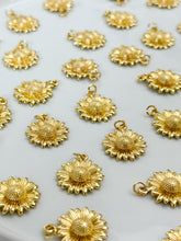 Load image into Gallery viewer, 18K Real Gold Plated Sunflower Charm
