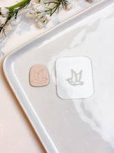 Load image into Gallery viewer, Dove #2 Acrylic Texture Tile | Acrylic Embossing Stamp
