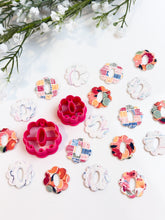 Load image into Gallery viewer, Scalloped Round Donut with Drill Guides Polymer Clay Cutter PCC1840
