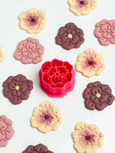 Load image into Gallery viewer, Magnolia Bloom Flower Polymer Clay Cutter PCC1846
