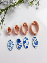 Load image into Gallery viewer, Scalloped Long Oval with Drill Guides Polymer Clay Cutter PCC1854
