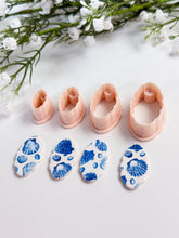 Load image into Gallery viewer, Scalloped Long Oval with Drill Guides Polymer Clay Cutter PCC1854
