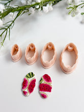 Load image into Gallery viewer, Scalloped Long Oval with Drill Guides Polymer Clay Cutter PCC1854
