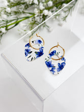 Load image into Gallery viewer, The Blue Flower Chunky Hoops
