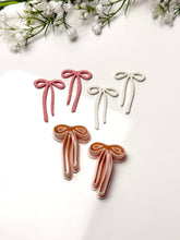 Load image into Gallery viewer, Long Bow Polymer Clay Cutter
