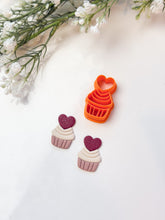 Load image into Gallery viewer, Cupcake Valentine&#39;s Set Polymer Clay Cutters
