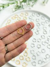 Load image into Gallery viewer, 18K Gold/Platinum Plated Clip-On Huggie Hoop Earrings with Vertical Loop
