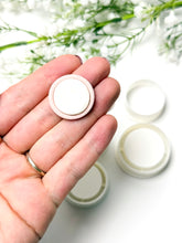 Load image into Gallery viewer, Circle Embedded Polymer Clay Cutter
