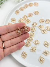 Load image into Gallery viewer, 18K Gold Plated Flower Cubic Zirconia Connector with Two Holes
