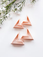 Load image into Gallery viewer, Triangle Hoop Mirrored Set Polymer Clay Cutters
